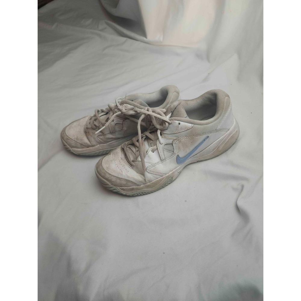 Nike Court Lite 2 Sneakers Womens 8 White AR8838-112 Leather Athletic Tennis